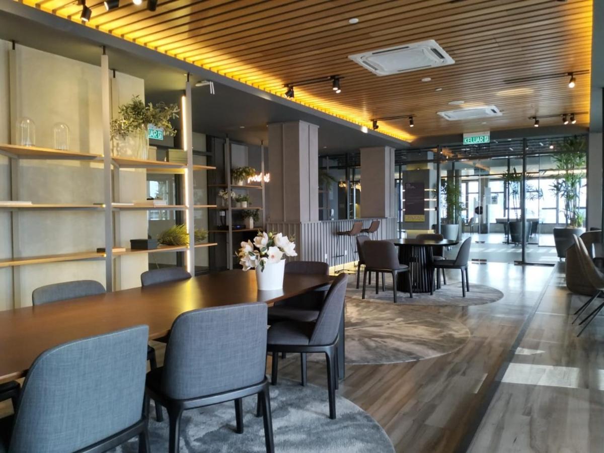 Klcc Towerviewsty5Pax At Ceylonzsuites Kuala Lumpur Ngoại thất bức ảnh